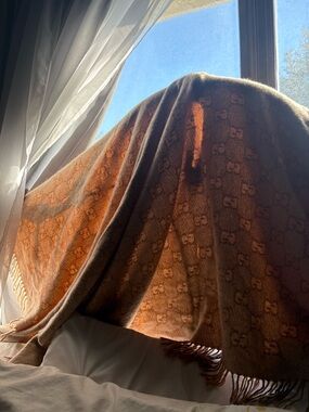 Gucci Tan & Brown Signature Logo Blanket Scarf